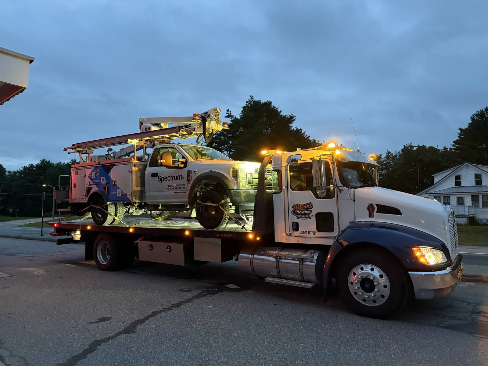 Wilson’s Towing providing service after dark